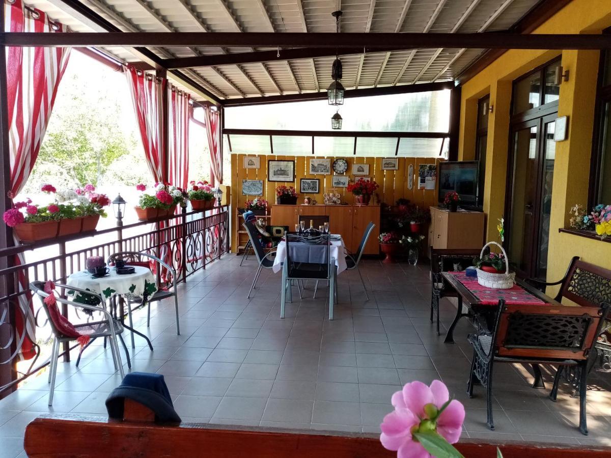 Appartement Casa Voica à Turda Extérieur photo